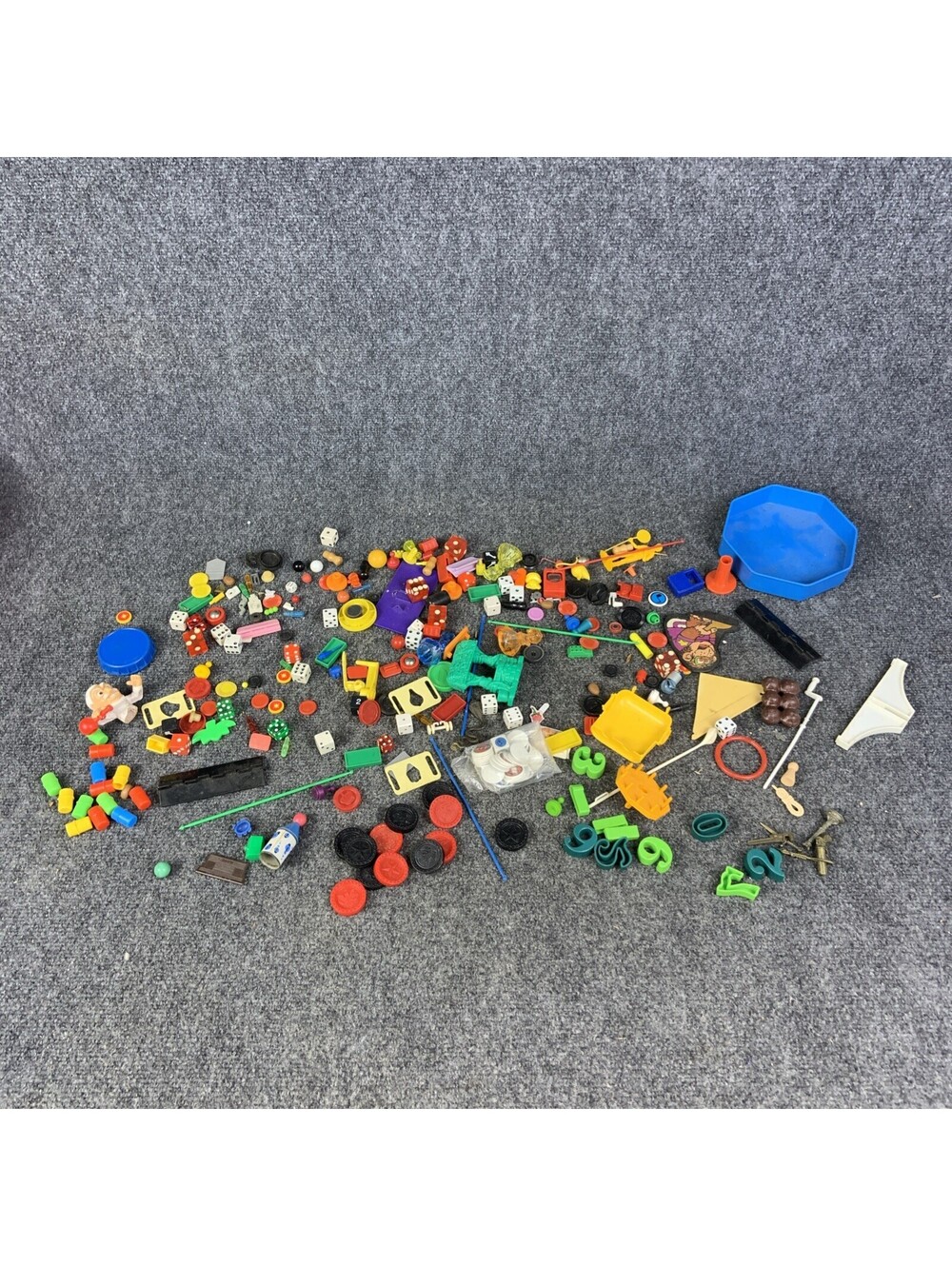 Large Lot Vintage Wooden Plastic Metal Board Game Pieces Toy Accessories Etc